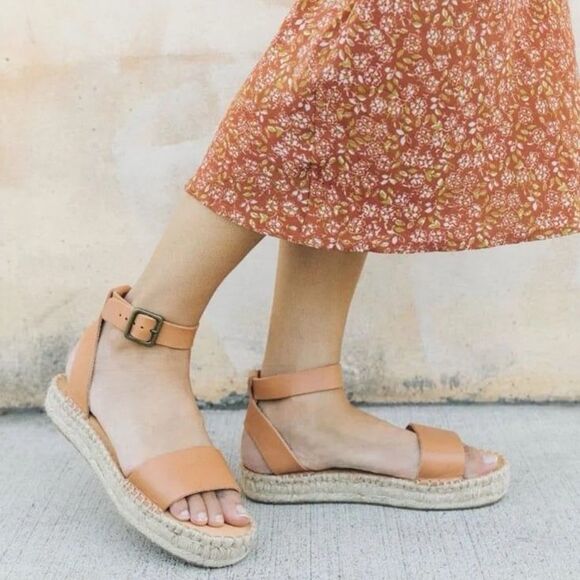 Soludos Camel Leather Espadrille Sandals Size 9 - Picture 1 of 9